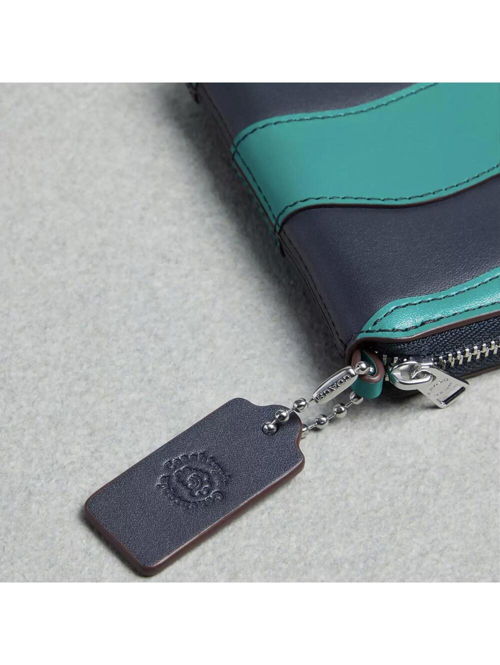 Coach Zip Around Wallet In Wavy Stripe Upcrafted Leather Midnight Navy/Green - Picture 8 of 9